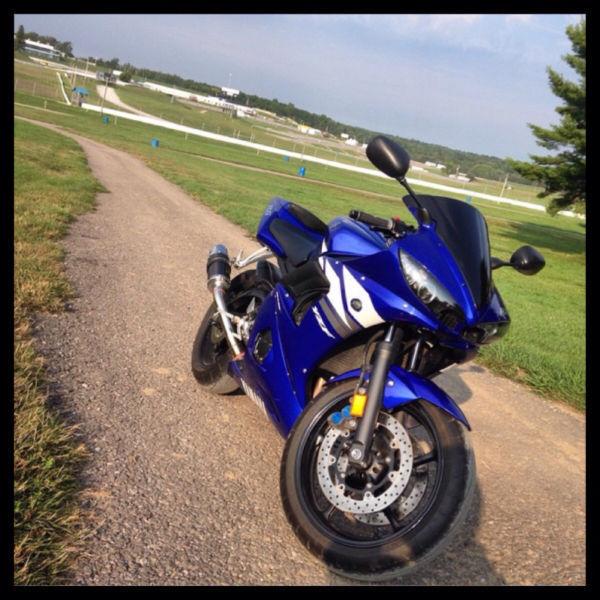 Clean title - yamaha r6 - third owner