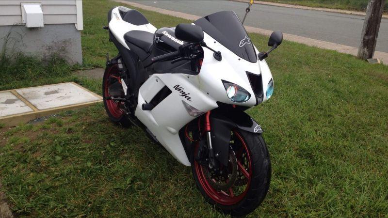 2008 Kawasaki ninja zx6r Wants sold today ($3300) firm