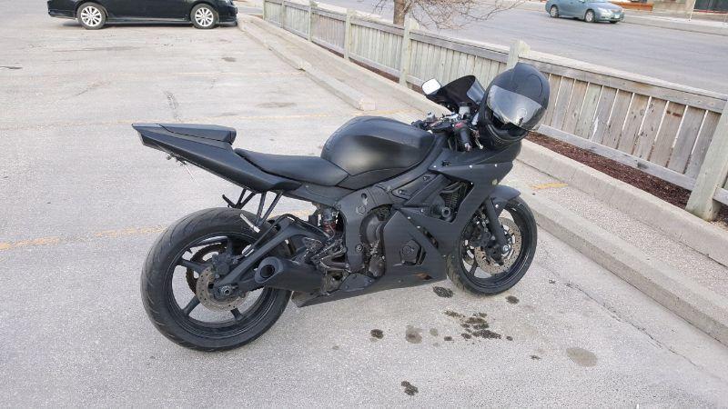 2004 yamaha R6 TRADE!!