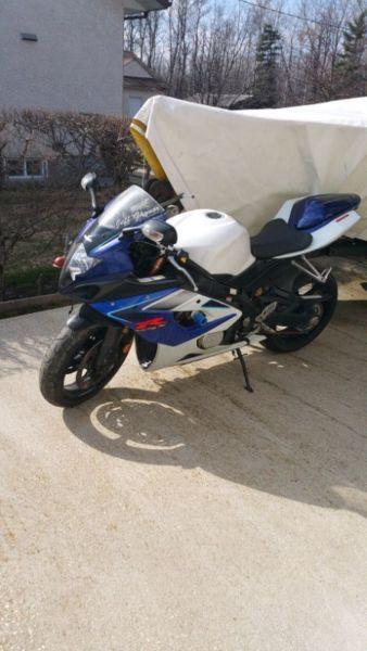 Wanted: 2006 Suzuki gsxr 1000