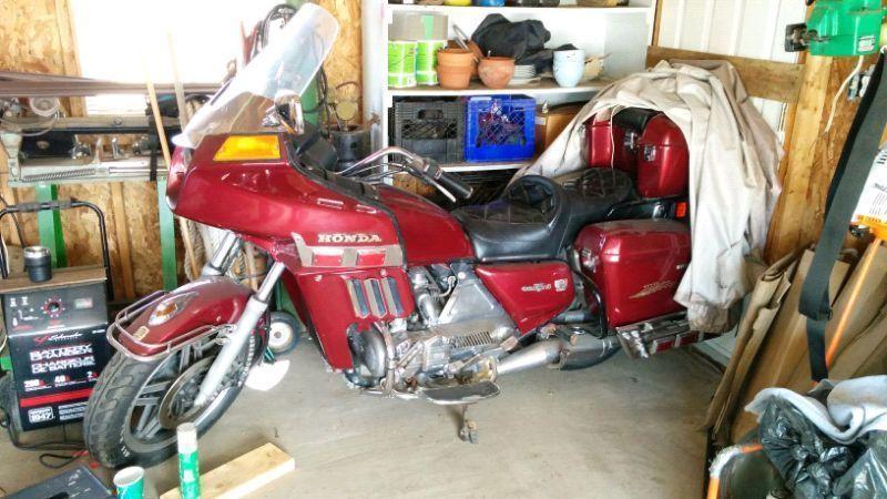 1982 Honda gold wing