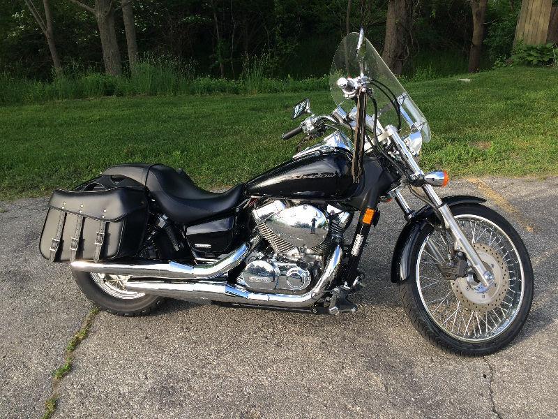 2007 Honda Shadow Spirit 750 with low low klms Priced to Sell