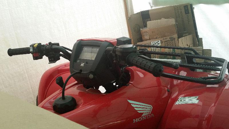 2013 Honda 500 Foreman 4x4 ..only 230 kms