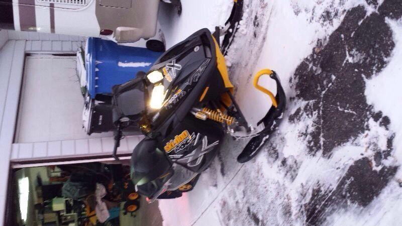 2005 ski doo rev 800 MXZ X frame and parts