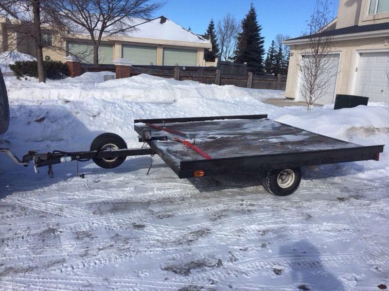 Double wide tilt snowmobile trailer