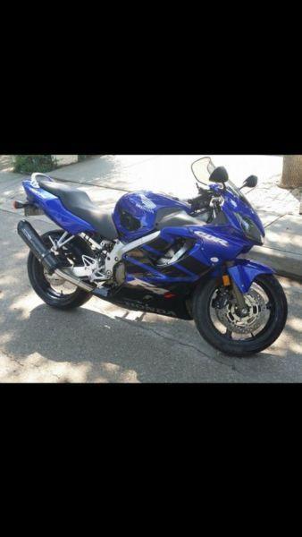 2006 CBR 600 F4I $3500 OBO REDUCED