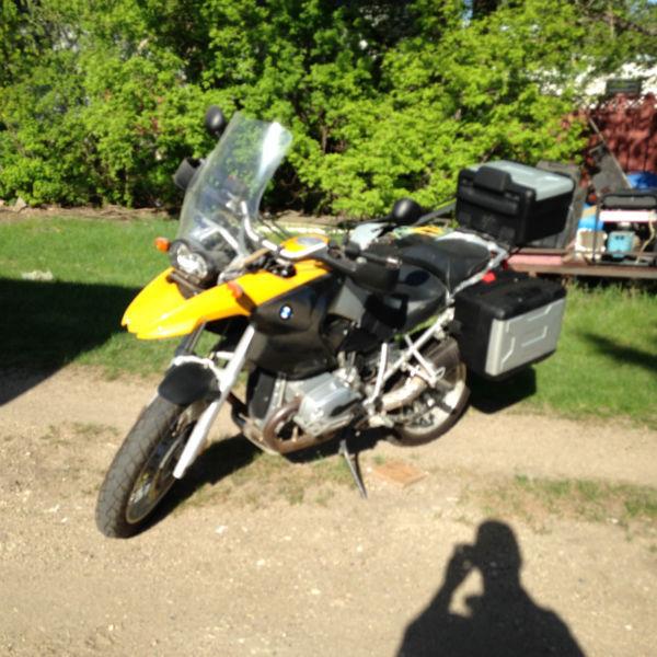 05 BMW R1200 GS Touring With All Accessories