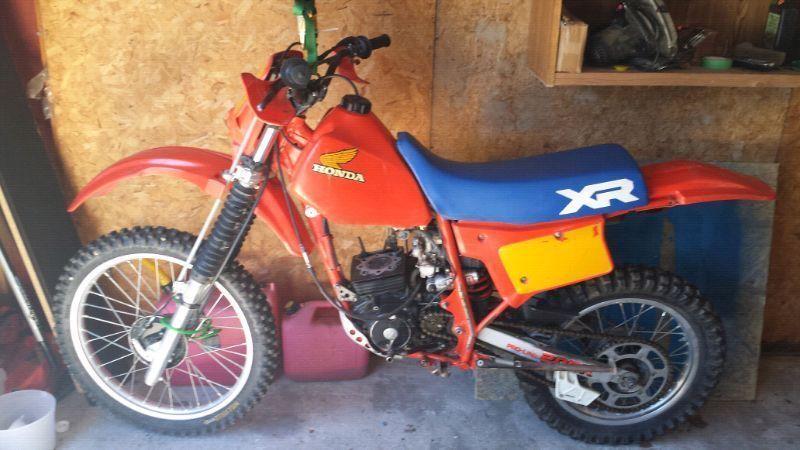 Honda XR 200R 4 stroke