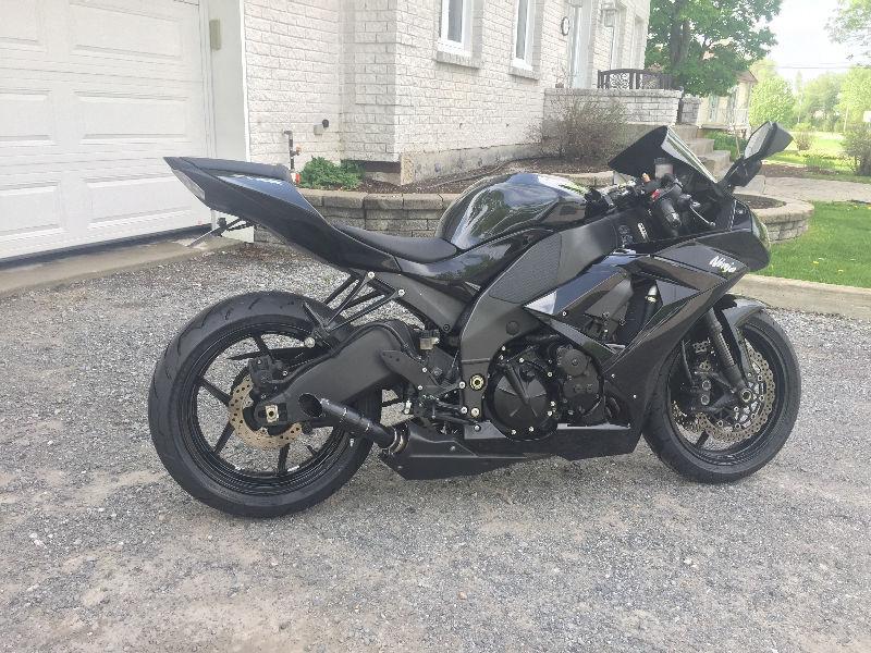 Kawasaki zx10r 2010 all black