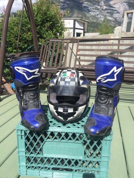 Alpinestar motorcycle boots & Agv full face helmet
