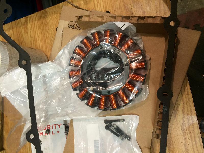 Brand new. Stator,bolts,primary gasket