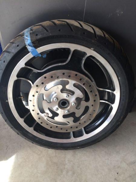 Harley Street Glide Front wheel / tire / rotors
