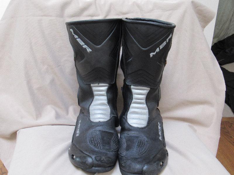 Mens M2R motorcycle boots size 11