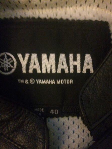 Yamaha 2 piece leather suit