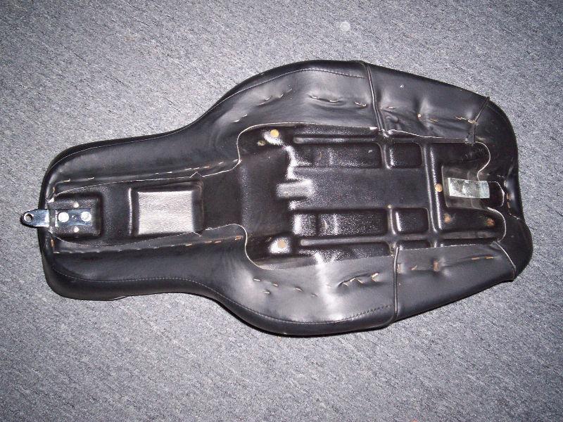 Harley Davidson SuperGlide Seat