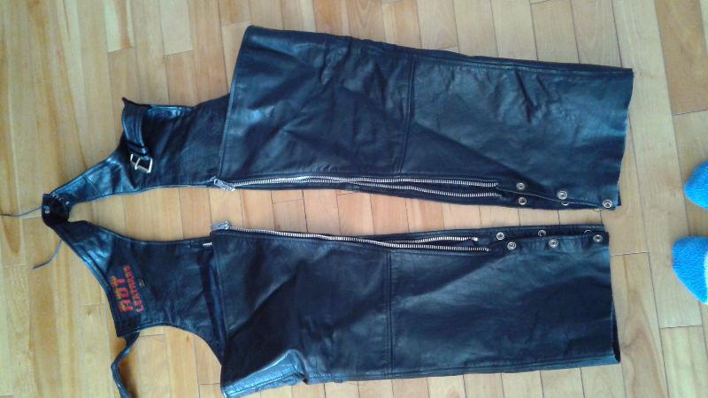 Women's Leather Chaps