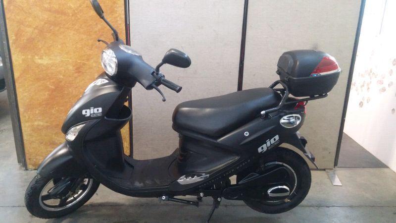 Geo electric scooter 2014 800 obo