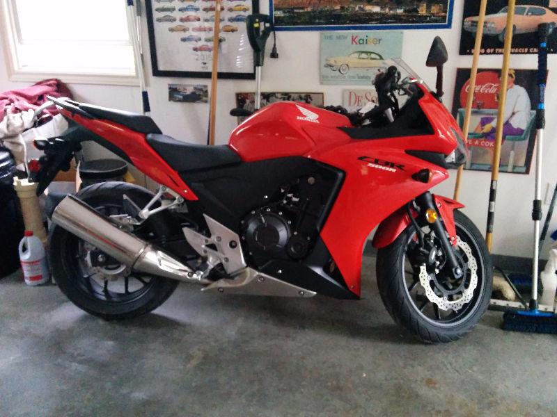 Beautiful red Honda CBR for sale