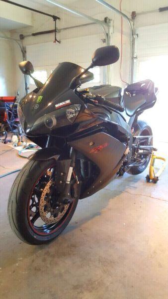 2007 Yamaha R1-reduced this week only
