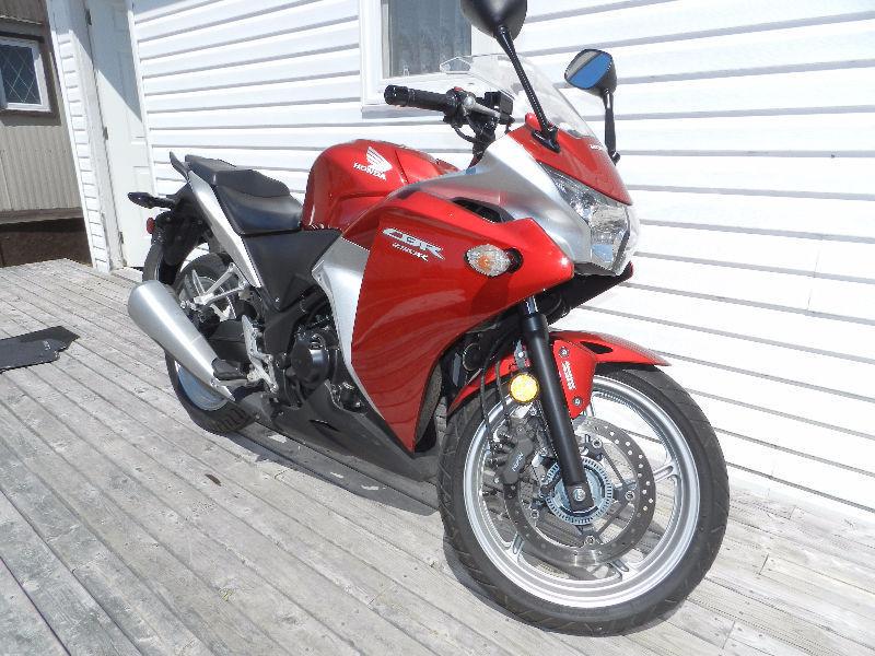 2011 CBR250RA that you need!