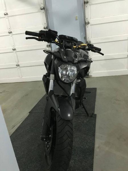 Awesome 2015 FZ-07 with lots of aftermarket parts! OBO