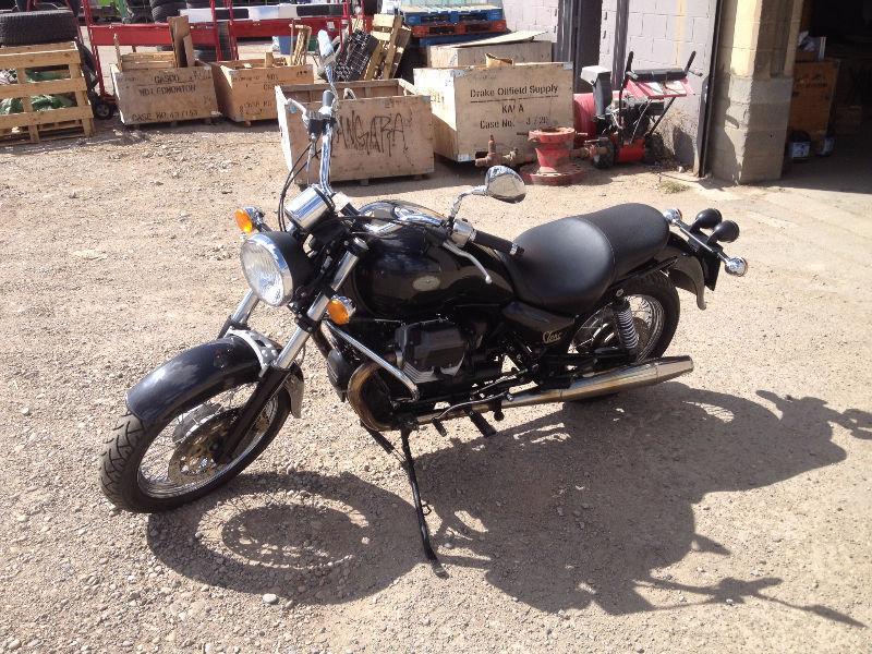 Moto Guzzi 1100 