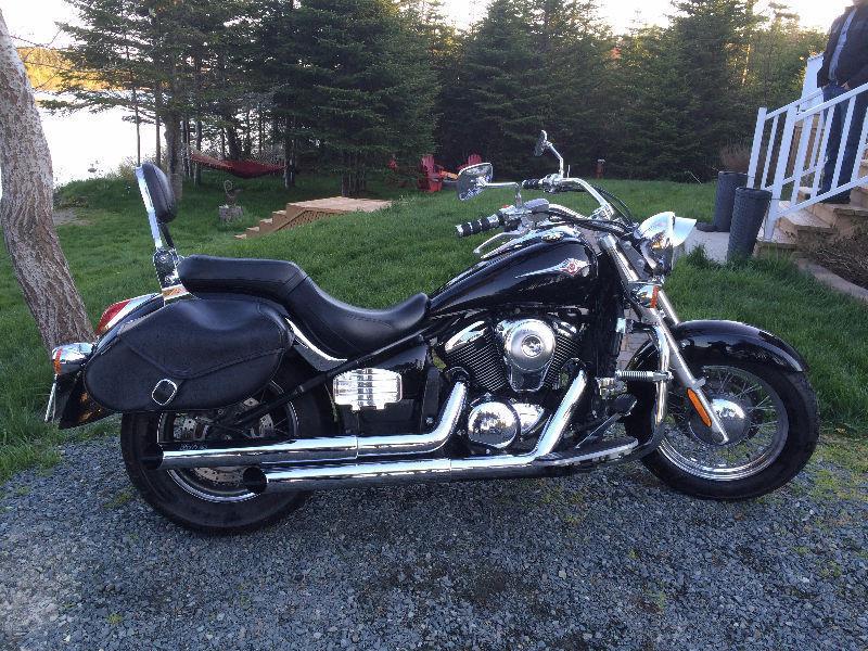 2006 900 Vulcan with Vance & Hines Exhaust! This bike won't last