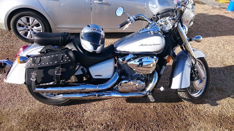 2014 low kms honda shadow aero