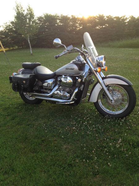 2004 Honda Shadow 750cc 