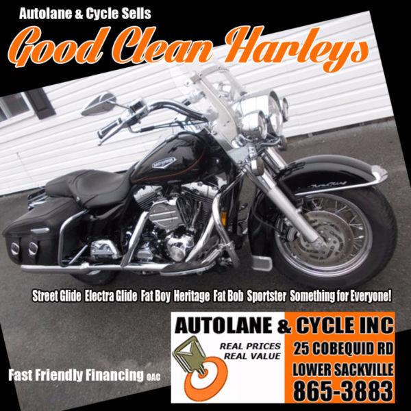 2001 Harley Davidson Road King Bike has MANY NICE EXTRAS