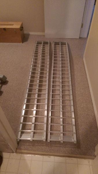 7 foot arched aluminum ramps
