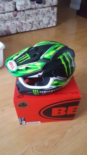 BRAND NEW Bell MX-9 Green Camo Motorcycle Helmet