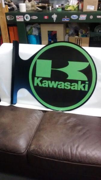 KAWASAKI HARLEY CASTROL FLANGE SIGNS