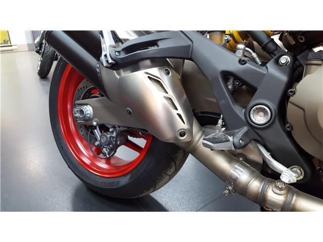 2015 Ducati Monster M821