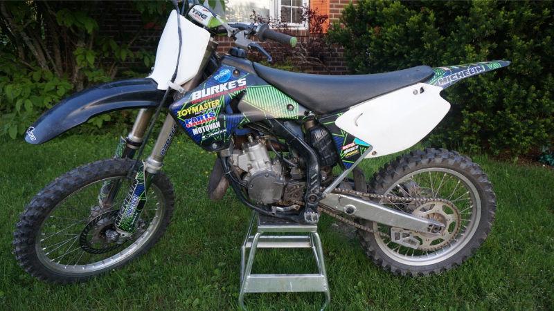 2006 KX 125 2 STROKE - HAS PAPERS