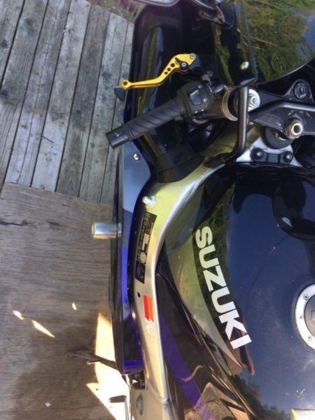 Wanted: 97 gsxr 600 extras