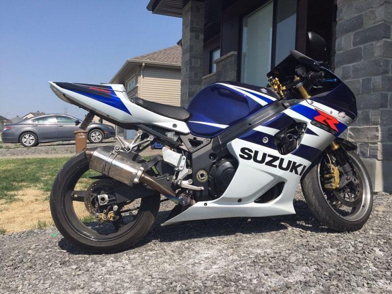 SUZIKI GSX-R 1000 TRES PROPRE , PRET A ROULER