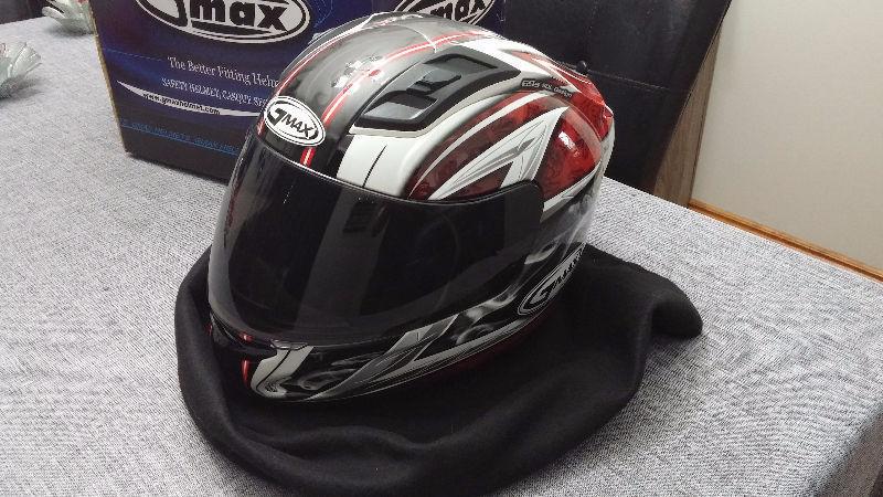 Gmax GM69S Motorcycle Helmet - LIKE NEW (Large)
