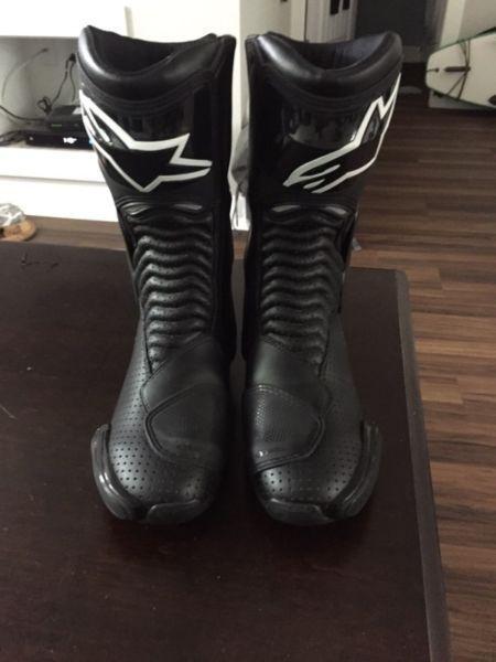 2014 Alpinestars S-MX 6 racingboots black ONLY BEEN USED ONCE!!