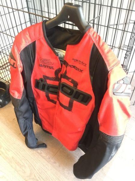 Icon motorcycle Jacket. Used twice. Gloves