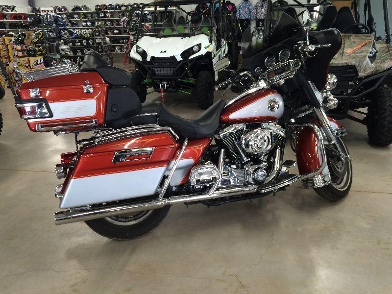 1999 Harley Davison ultra Classic, loaded with options