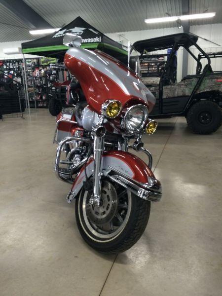 1999 Harley Davison ultra Classic, loaded with options