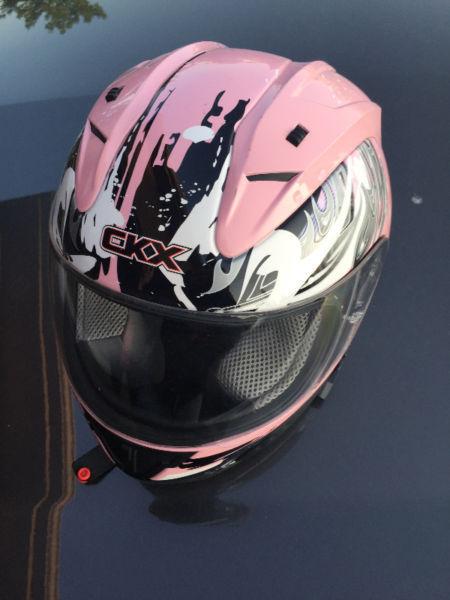 ladies motorcycle helmet