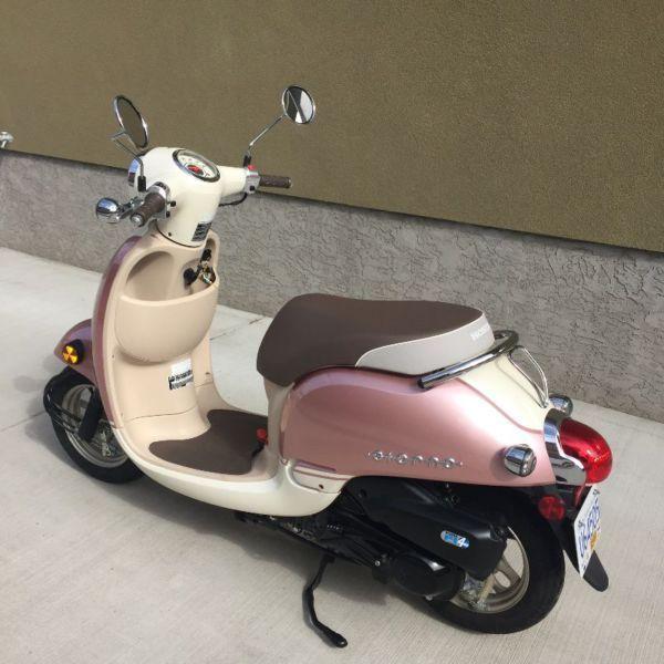Honda Giorno Scooter