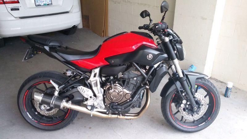 2015 FZ-07 Lots of extras. Best price in BC