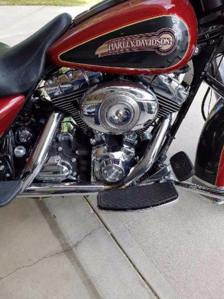 2007 HARLEY DAVIDSON ELECTRA GLIDE CLASSIC - LOW KMS