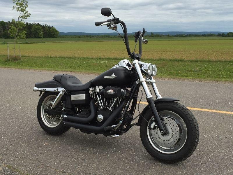 Must See! 2008 Harley Davidson Fat Bob W Lots of Extras 11,900