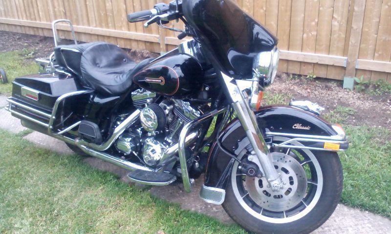 Harley Davidson 99 electra glide $7500