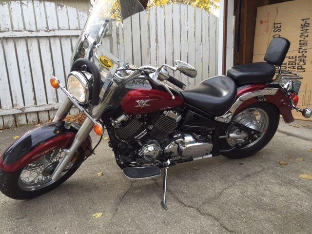 2006 YAHAMA V-STAR 650cc - A great bike for the casual rider!