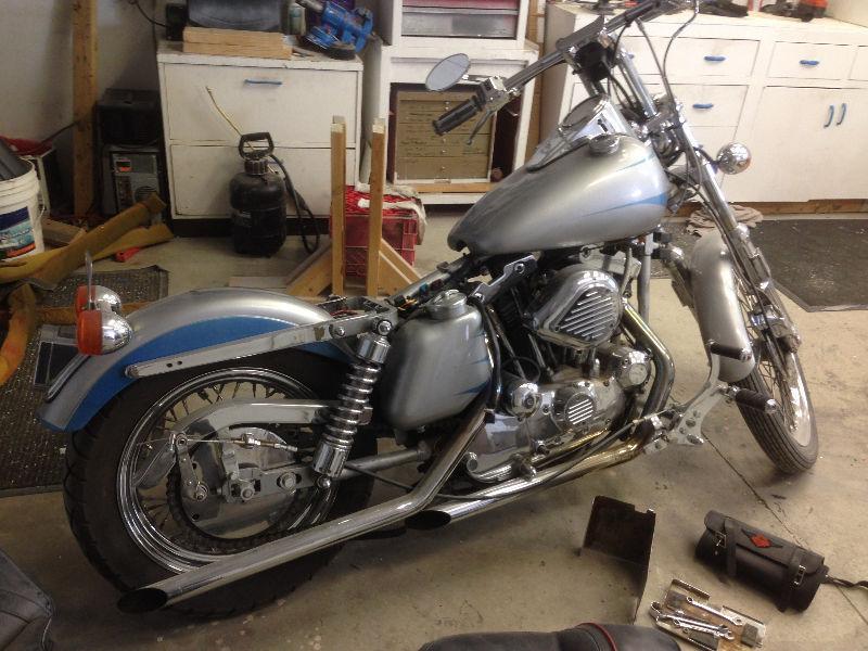 77 Harley Ironhead Sportster 1000 cc